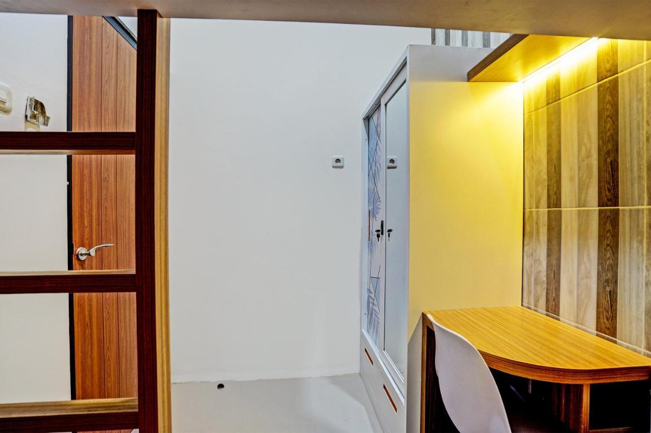 Oyo 92435 Sunlo Cozy Home Family Homestay Syariah Surabaya Exterior foto