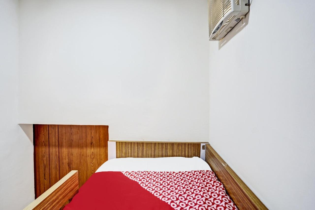 Oyo 92435 Sunlo Cozy Home Family Homestay Syariah Surabaya Exterior foto